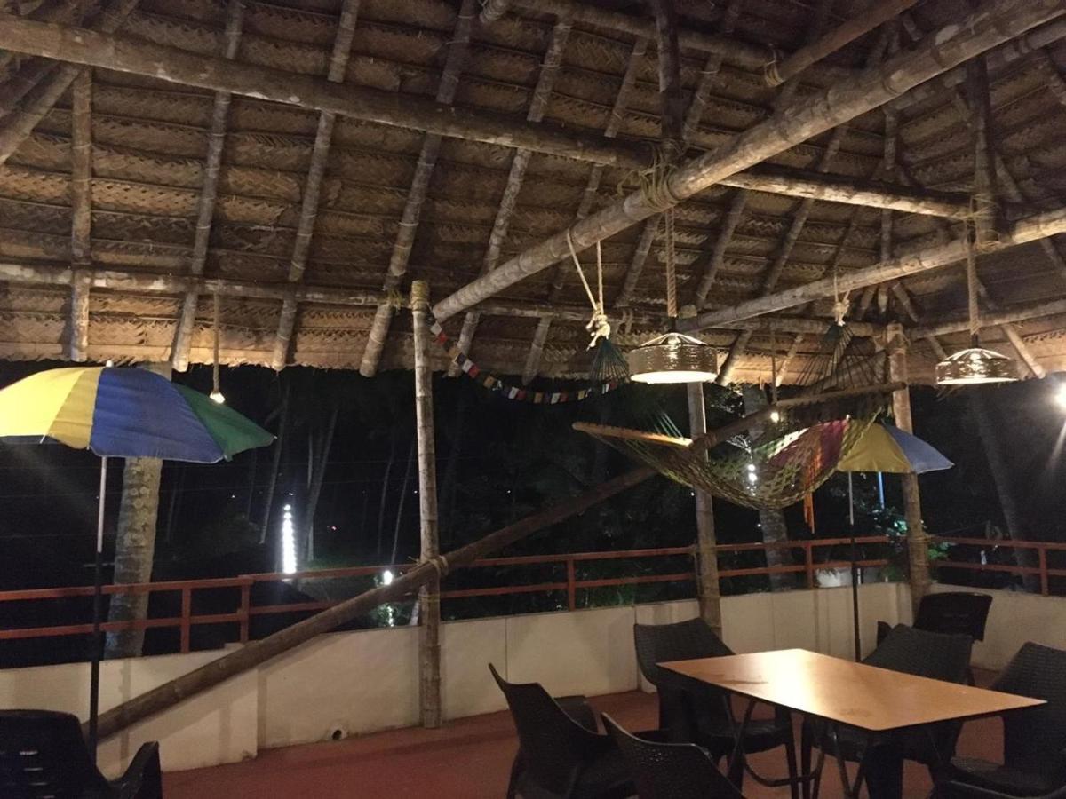 Madhav Mansion Beach Resort Varkala Eksteriør bilde